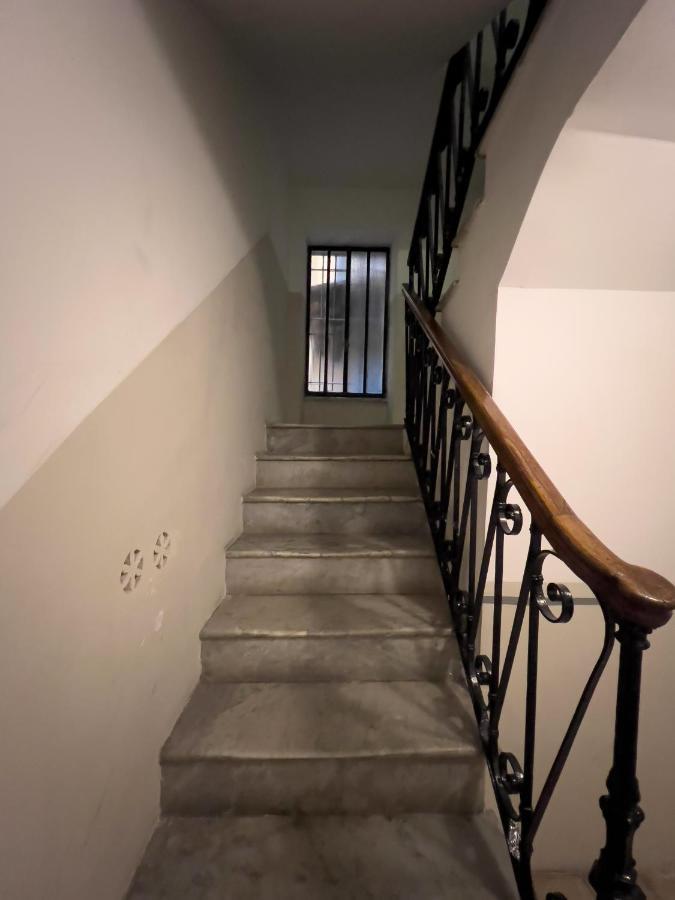 Irex Popolo Square Private Apartment Ρώμη Εξωτερικό φωτογραφία